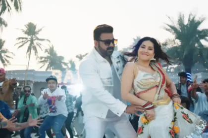 Pawan Singh And Sunny Leone's Pair Created A Stir, Watch The Amazing Video