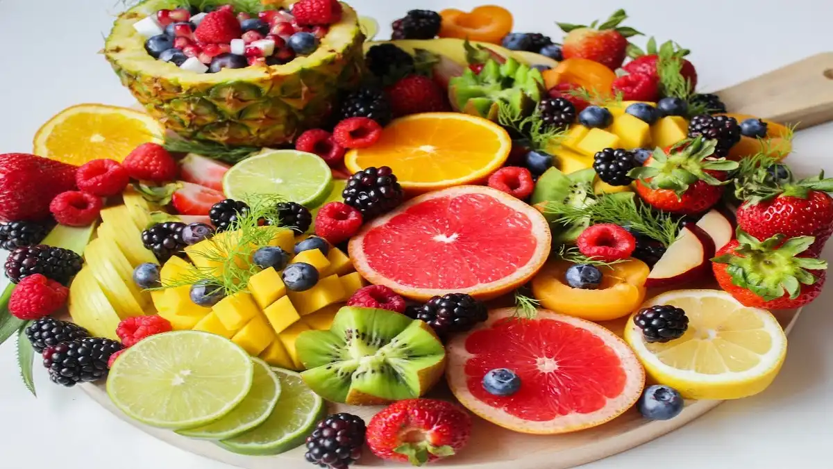 Fruits for a Glwoing Skin