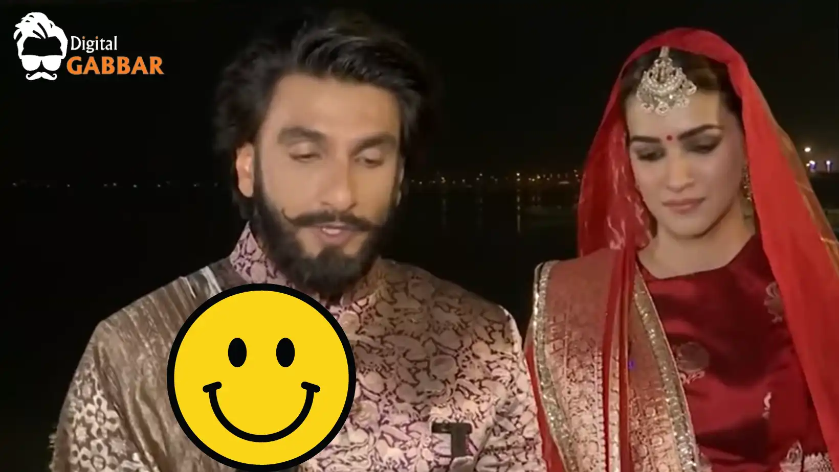 Ranveer Singh & Kriti Sanon dazzle in Banarasi attire in Varanasi