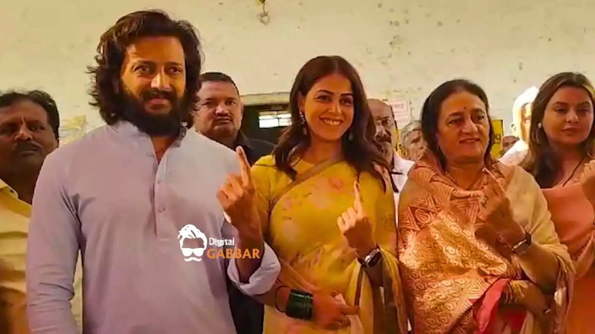 Riteish Deshmukh & Genelia D'souza Cast Votes in the Latur Election in Maharashtra