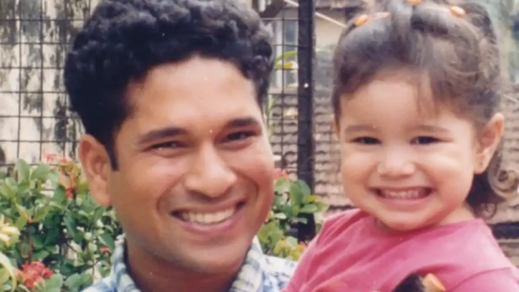 Sara Tendulkar With Father Sachin Tendulkar