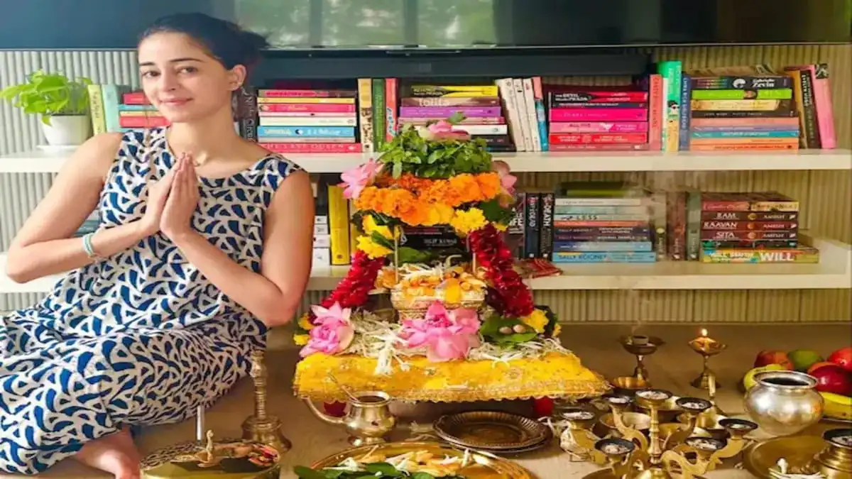 Ananya Pandey performs Shravan Somvar Puja