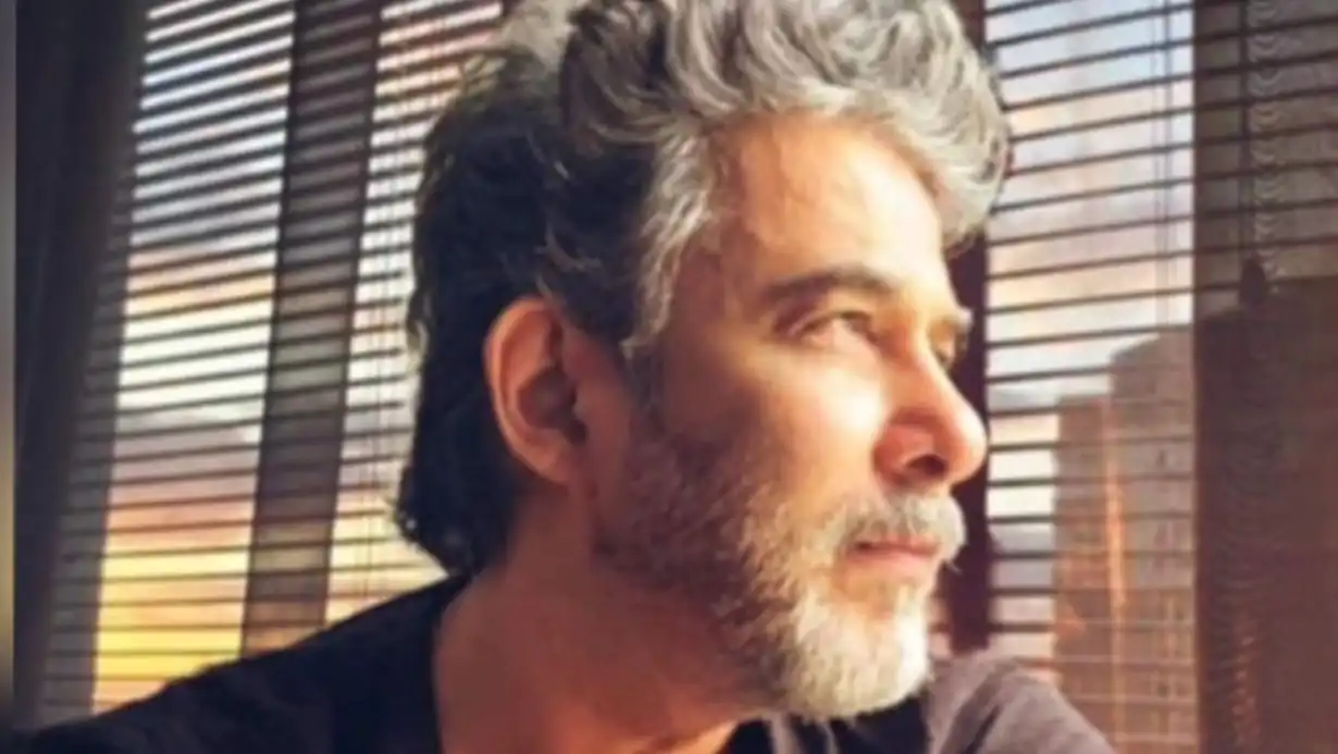 Bollywood Actor Deepak Tijori Falls Victim To ₹1.74 Crore Fraud