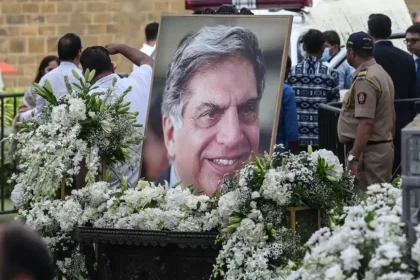 Bollywood Mourns The Loss Of ‘legendary Titan’ Ratan Tata