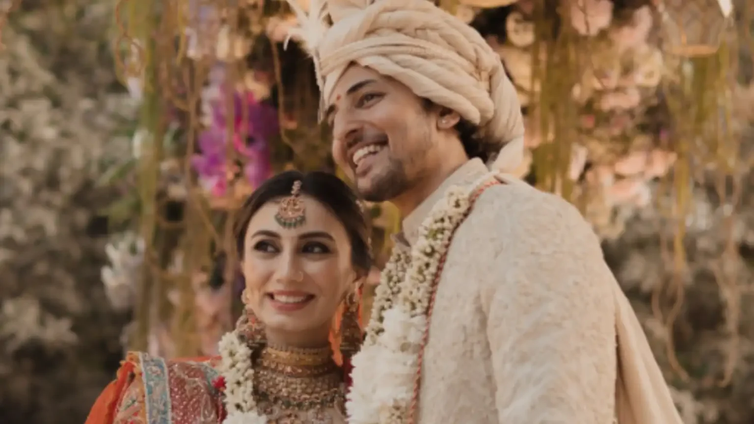 Singer Darshan Raval Ties The Knot With Best Friend Dharal Sureliya